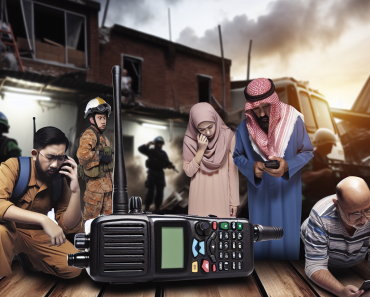 How to Use Tactical Radios During Emergencies